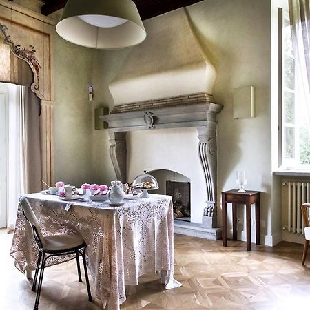 B&B Dimora Delle Donnole Bergamo Alta Værelse billede