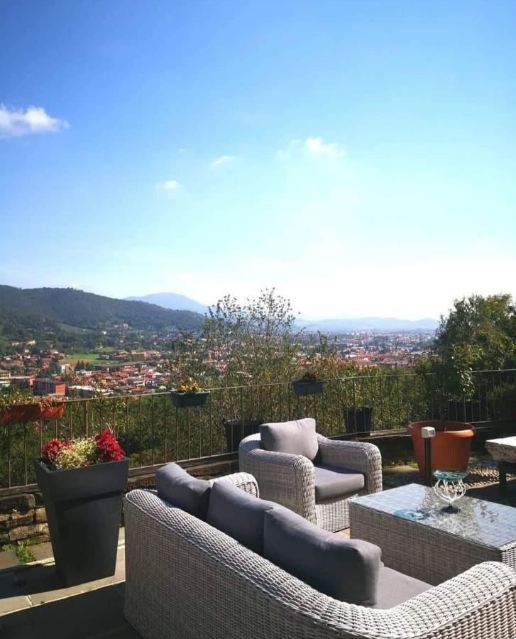 B&B Dimora Delle Donnole Bergamo Alta Eksteriør billede