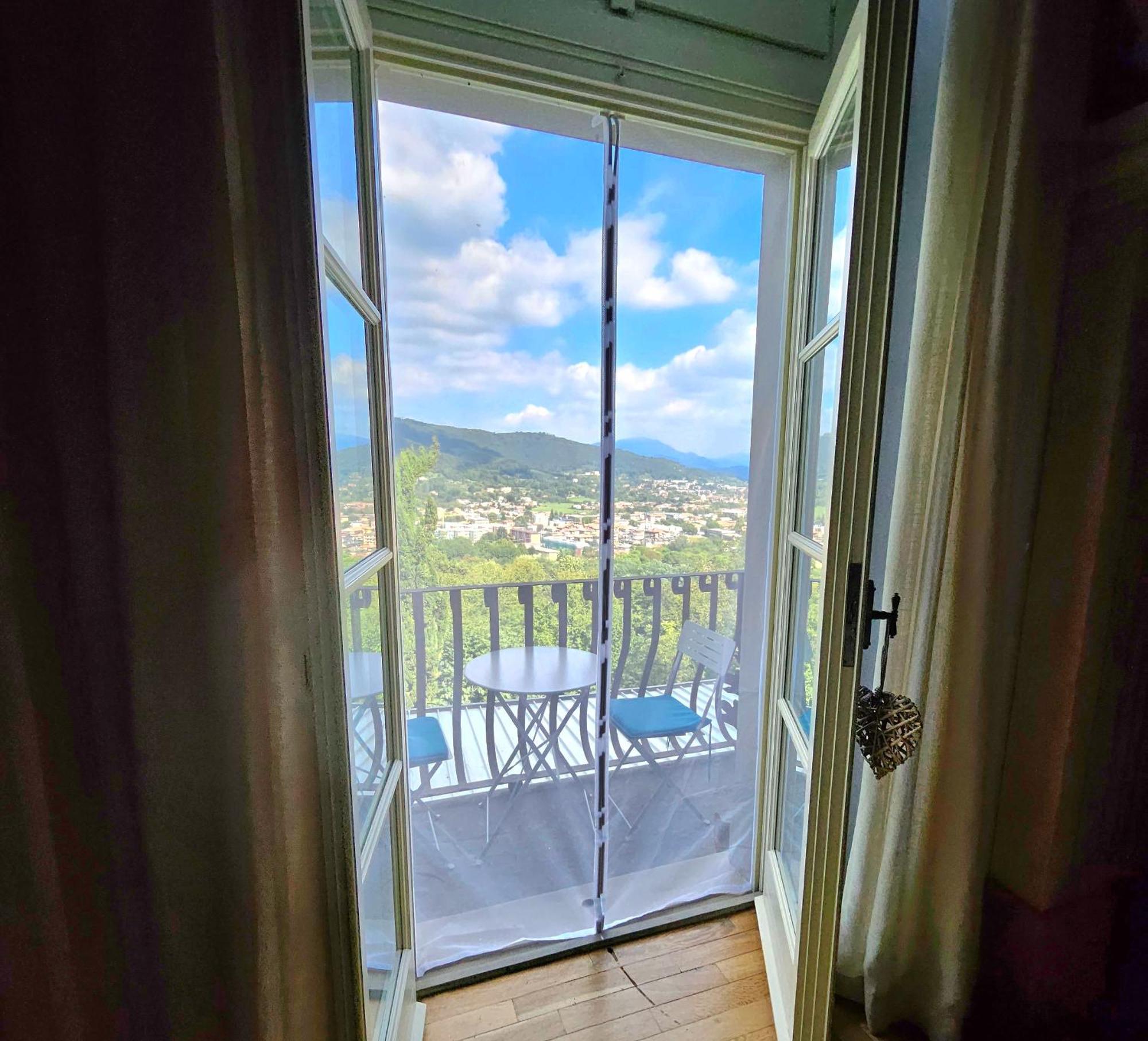 B&B Dimora Delle Donnole Bergamo Alta Eksteriør billede