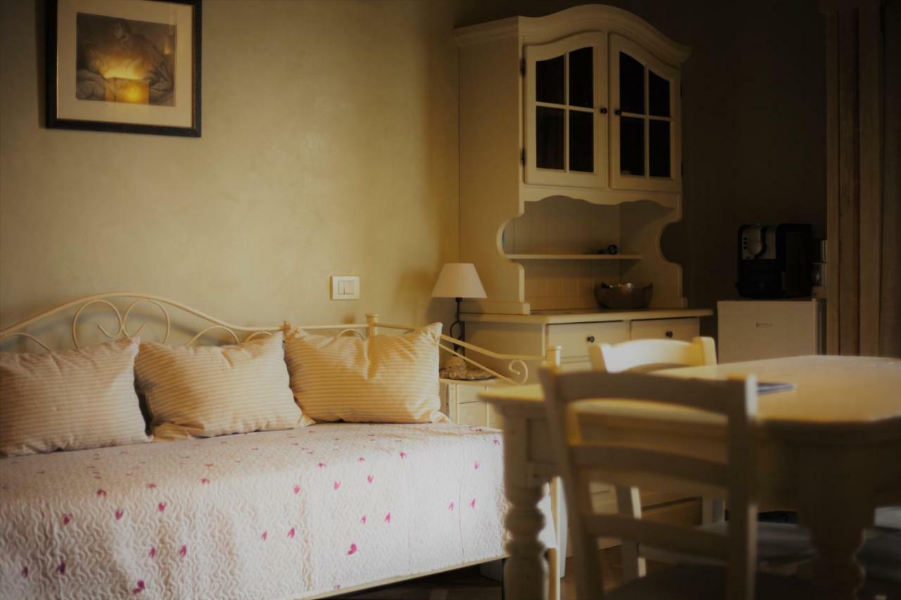 B&B Dimora Delle Donnole Bergamo Alta Eksteriør billede